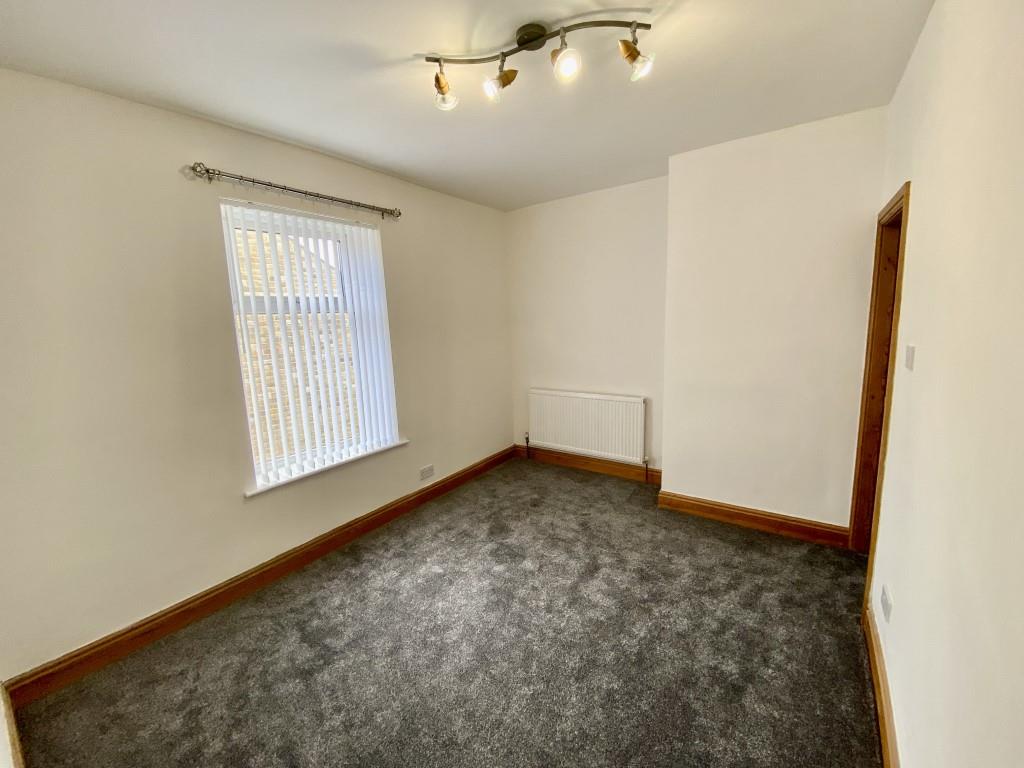 2 bed terraced house to rent in May Street, Keighley  - Property Image 6