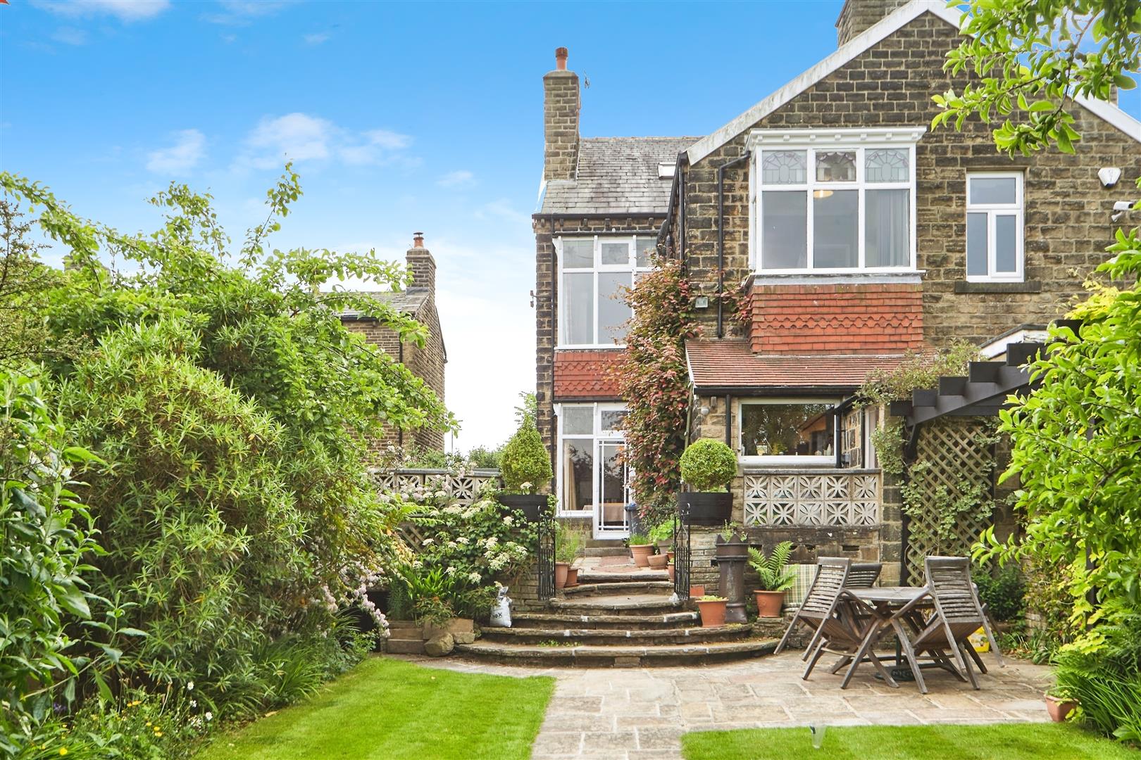 6 bed semi-detached house for sale in Highfield Lane, Keighley  - Property Image 22