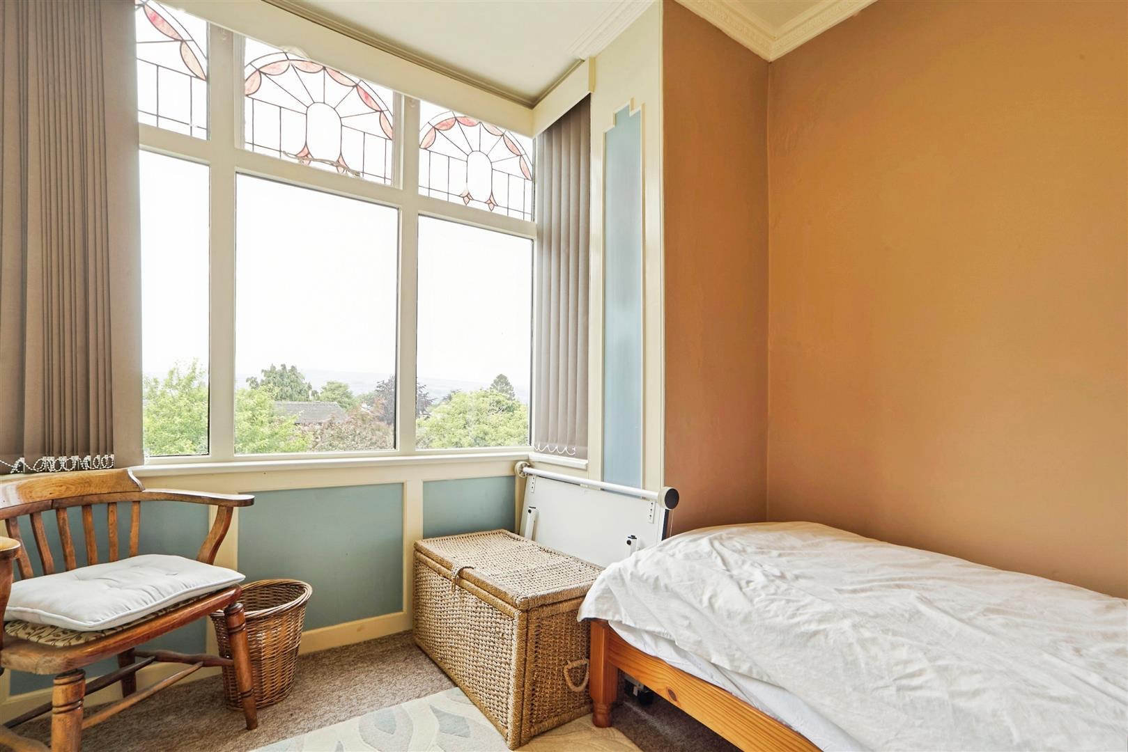 6 bed semi-detached house for sale in Highfield Lane, Keighley  - Property Image 9