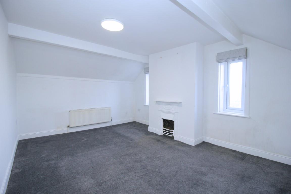 2 bed end of terrace house for sale in Weston Street, Keighley  - Property Image 7