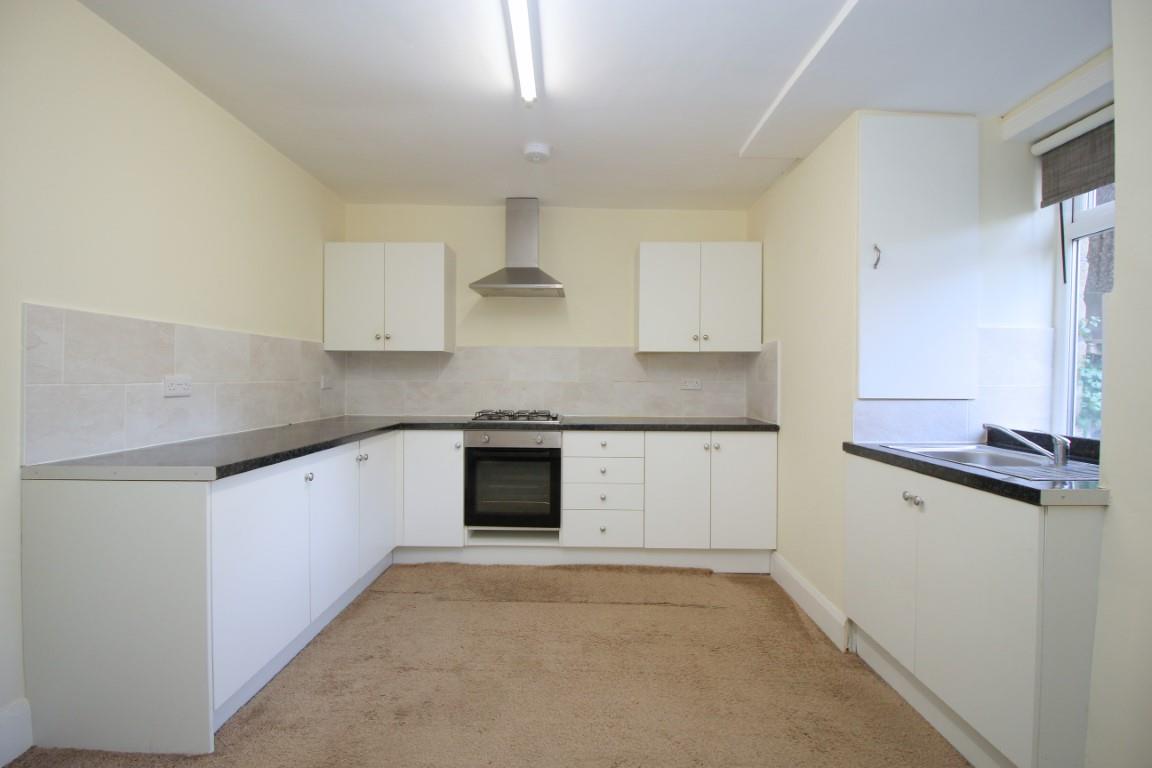 2 bed end of terrace house for sale in Weston Street, Keighley  - Property Image 3