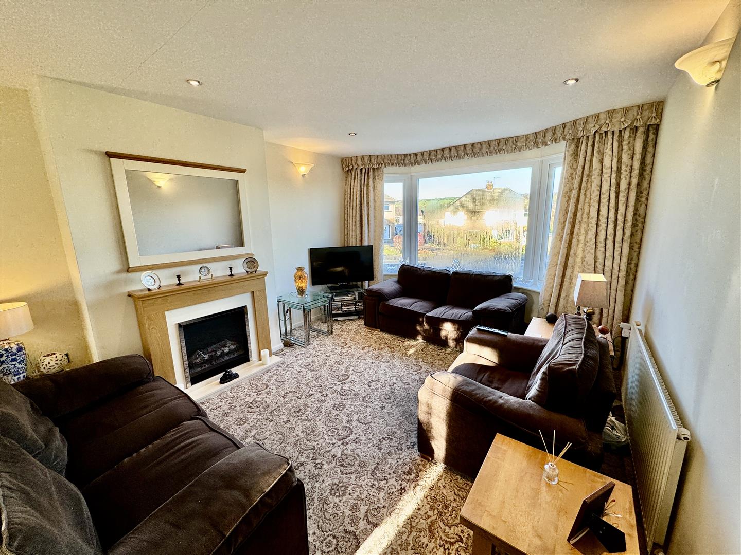 3 bed semi-detached house for sale in Prospect Crescent, Keighley  - Property Image 2