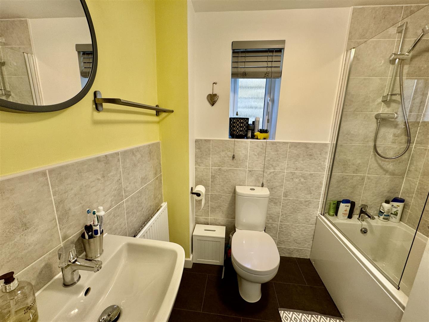 2 bed semi-detached house for sale in Glatton Drive, Oakworth  - Property Image 9