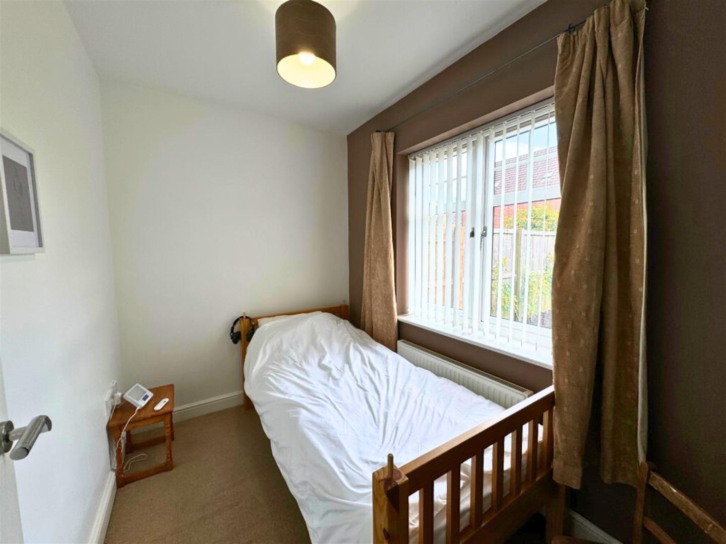 4 bed town house for sale in St. Martins Field, Otley  - Property Image 10