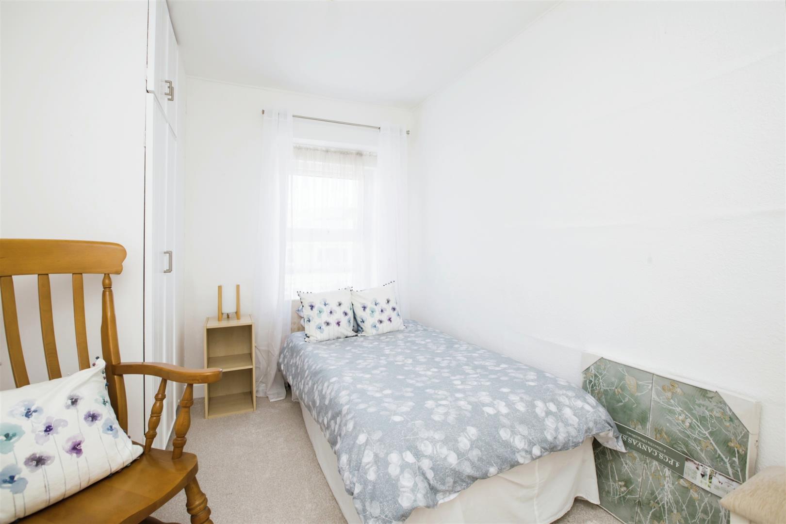 3 bed terraced house for sale in Halifax Road, Cullingworth  - Property Image 13