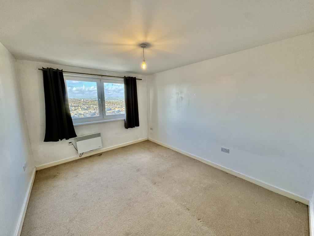 2 bed flat to rent in Parkwood Rise, Keighley  - Property Image 5