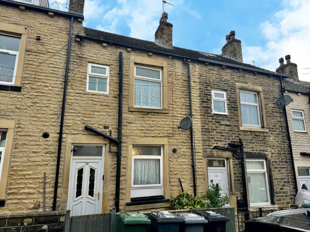 3 bed terraced house to rent in Mexborough Road, Bradford  - Property Image 1