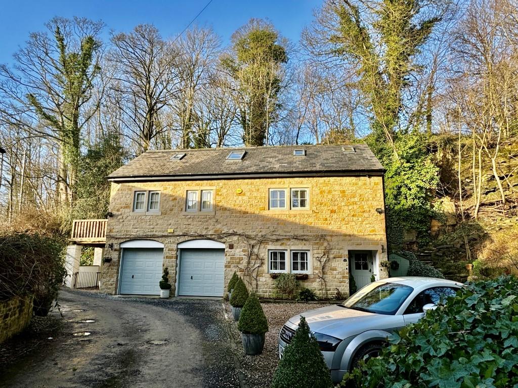 4 bed detached house for sale in High Cote, Keighley  - Property Image 1