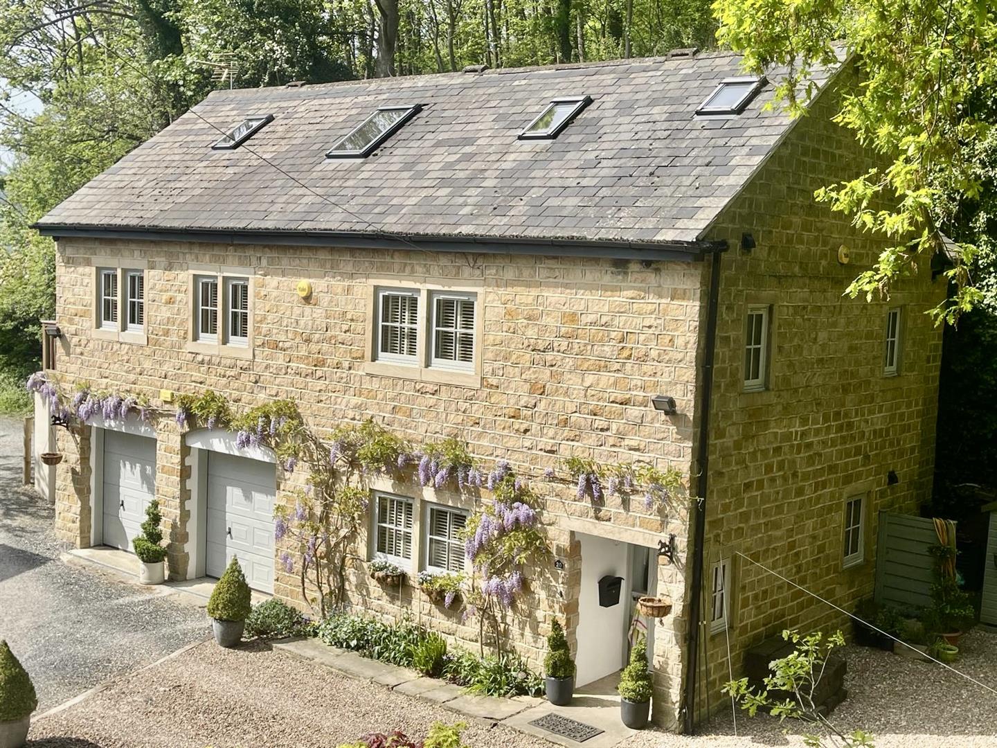4 bed detached house for sale in High Cote, Keighley  - Property Image 28