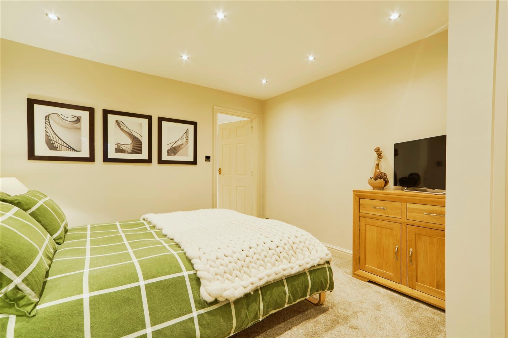 4 bed detached house for sale in High Cote, Keighley  - Property Image 17