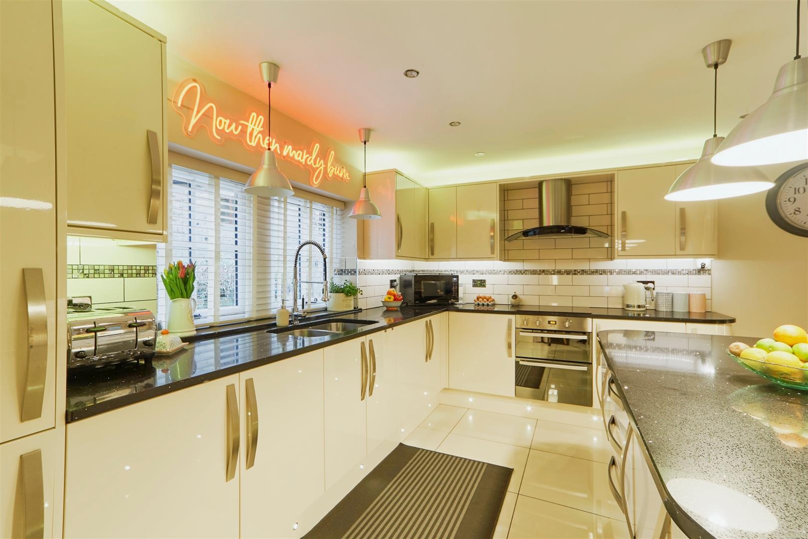 4 bed detached house for sale in High Cote, Keighley  - Property Image 3