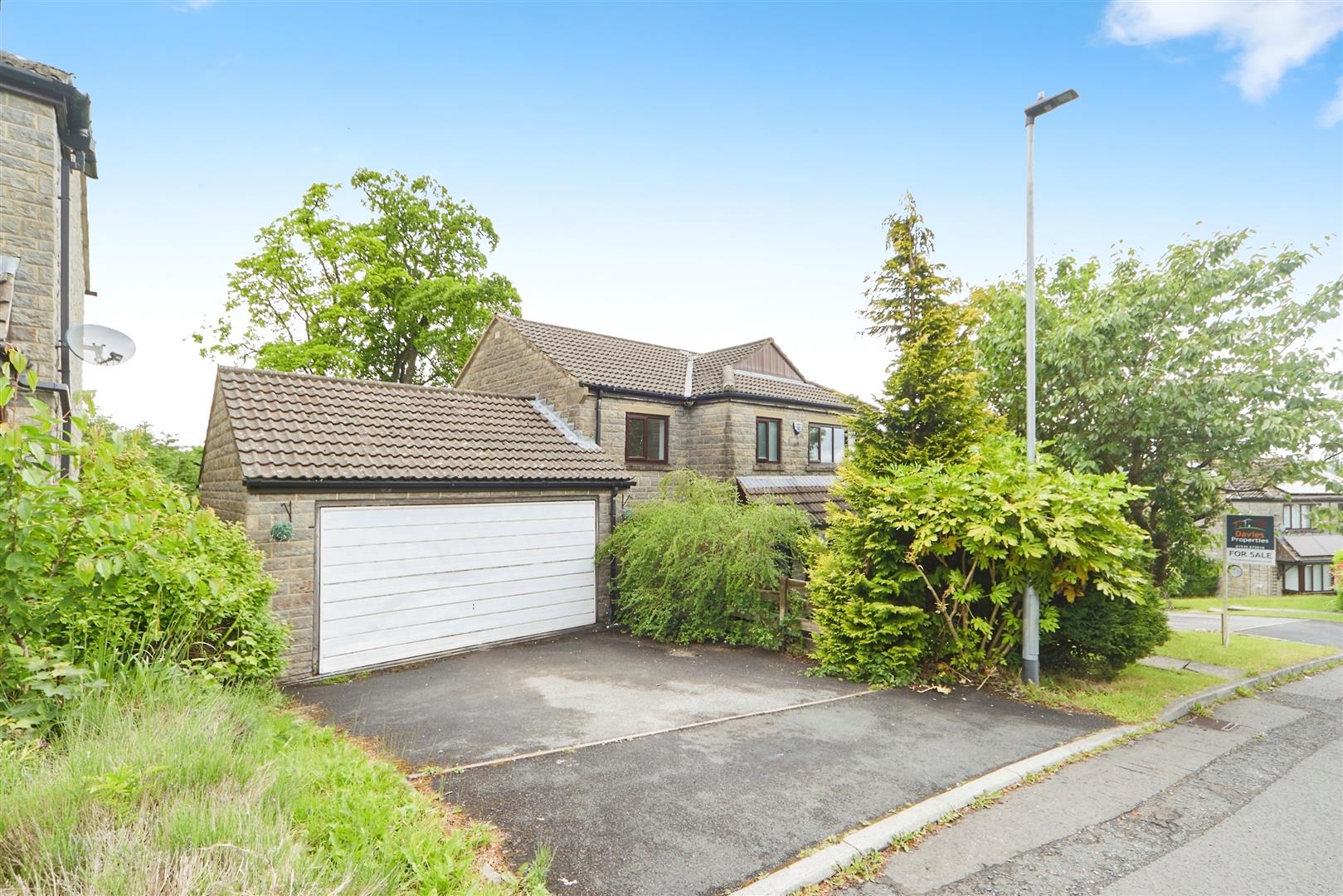 4 bed detached house for sale in Woodside, Keighley  - Property Image 15