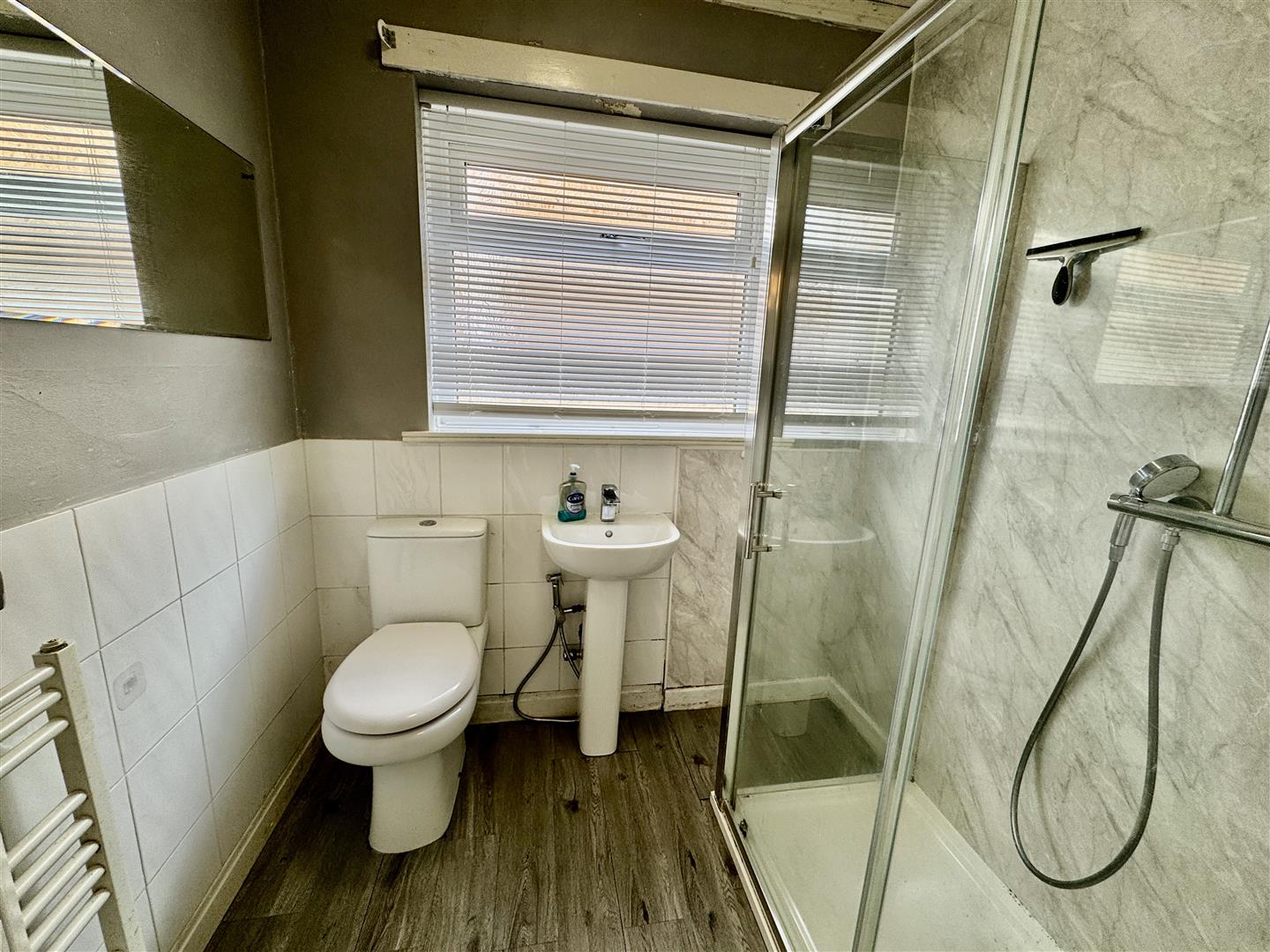 2 bed semi-detached bungalow for sale in Brow Top Road, Keighley  - Property Image 7