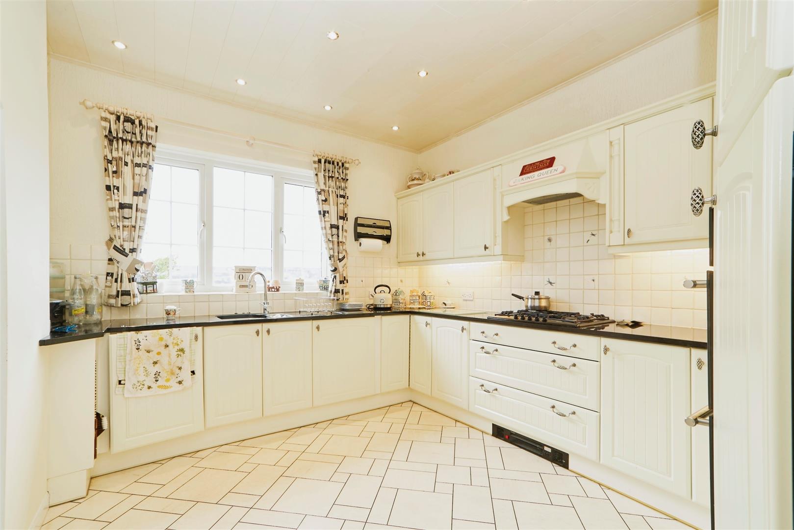 5 bed semi-detached house for sale in St. Marys Road, Riddlesden, Keighley, BD20 5PA 3