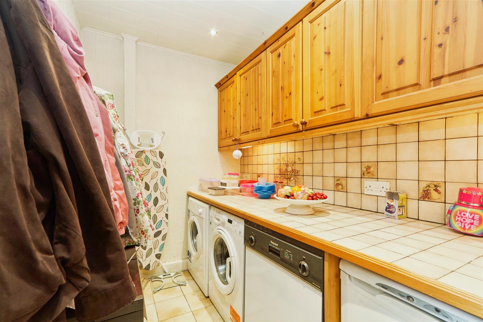 5 bed semi-detached house for sale in St. Marys Road, Keighley  - Property Image 6