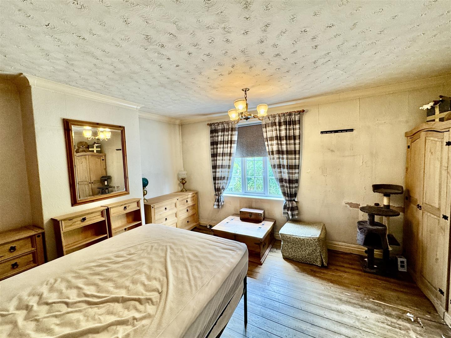 2 bed terraced house for sale in Haincliffe Place, Keighley  - Property Image 5