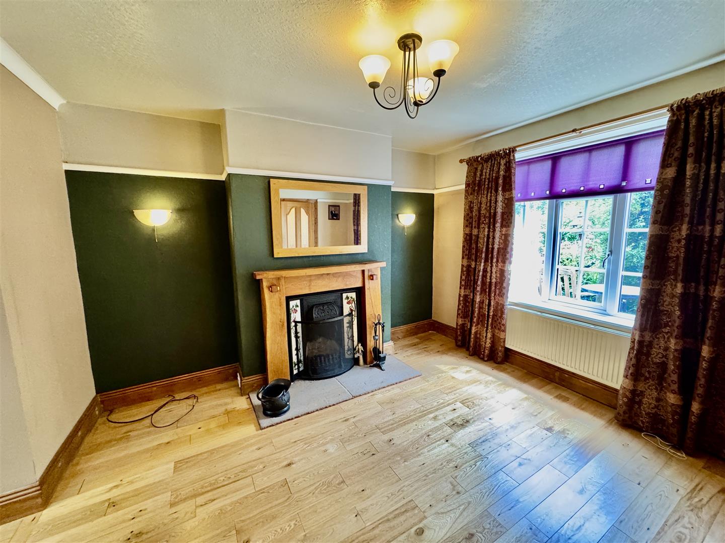 2 bed terraced house for sale in Haincliffe Place, Keighley  - Property Image 2