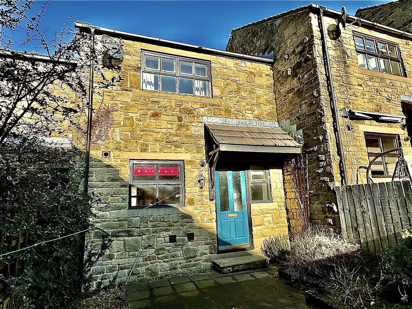 3 bed town house for sale in Bilberry Rise, Keighley  - Property Image 1