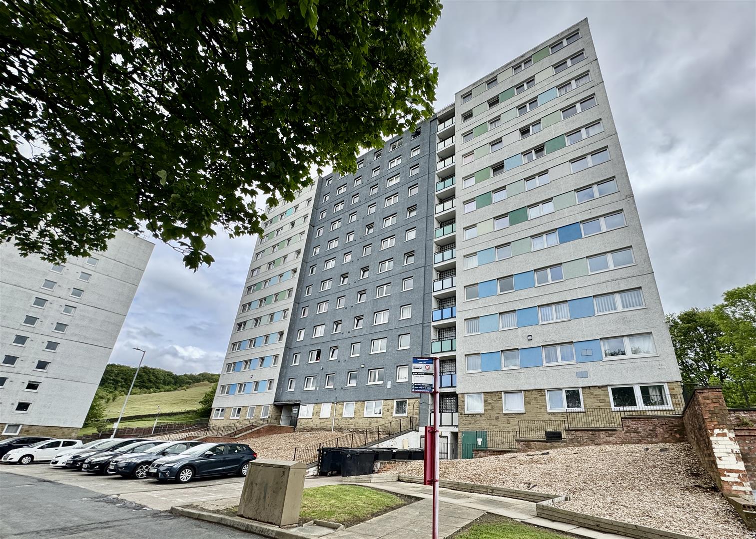 2 bed flat for sale in Parkwood Rise, Keighley, BD21