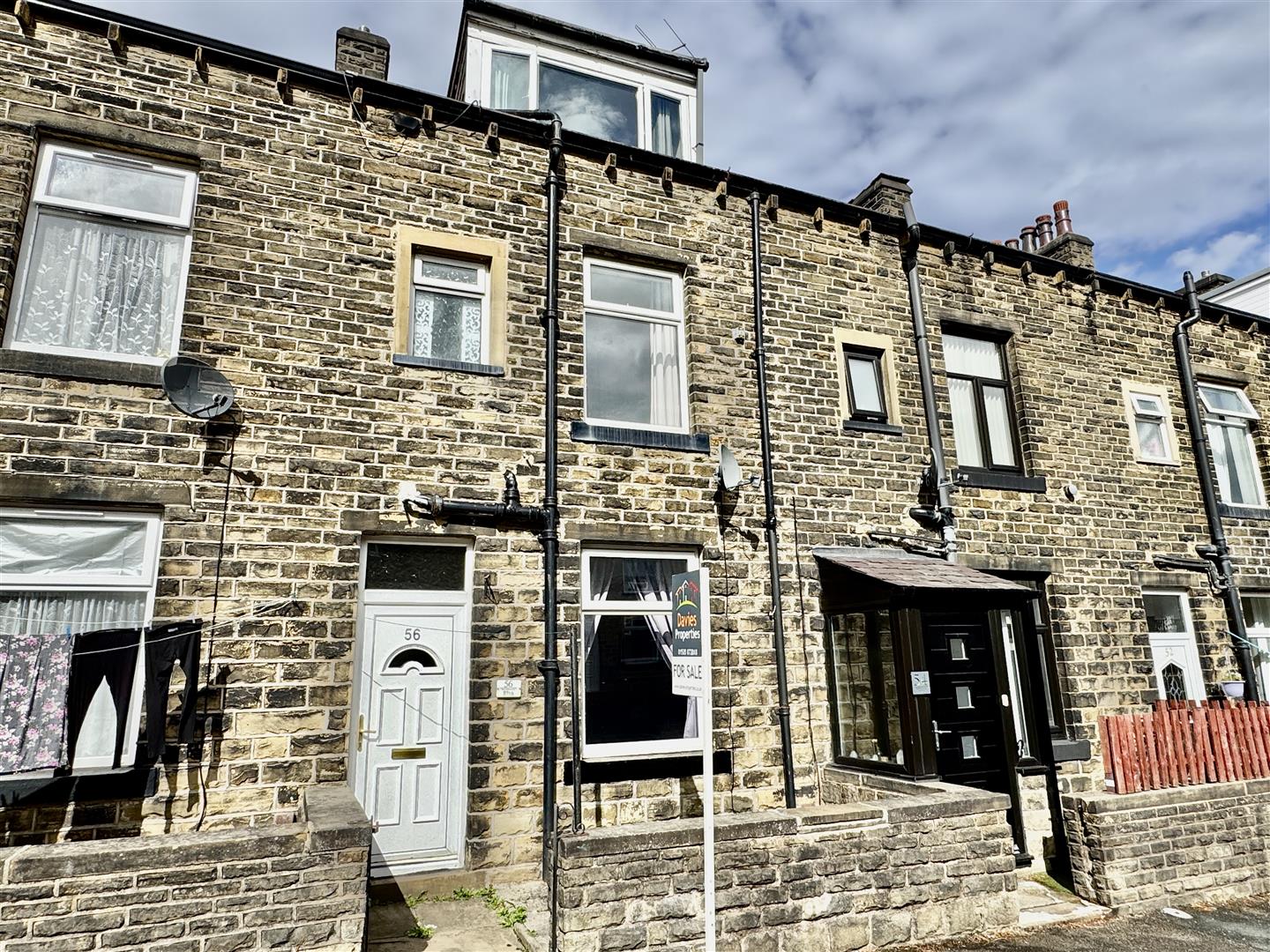 3 bed terraced house for sale in Mannville Grove, Keighley, BD22 6AE