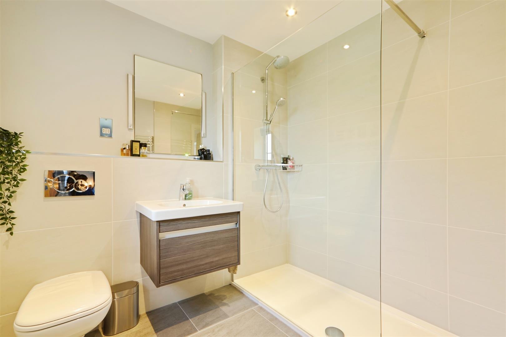 4 bed detached house to rent in St. Johns Croft, Keighley  - Property Image 12