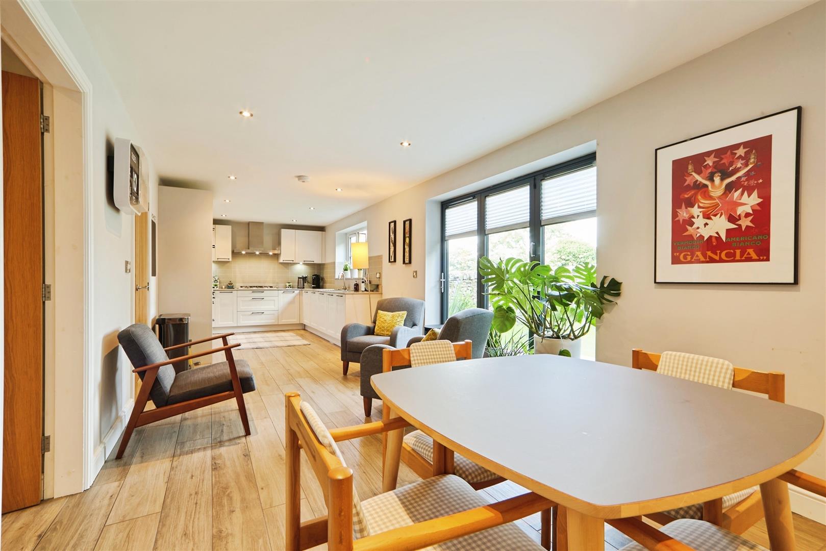 4 bed detached house to rent in St. Johns Croft, Keighley  - Property Image 4
