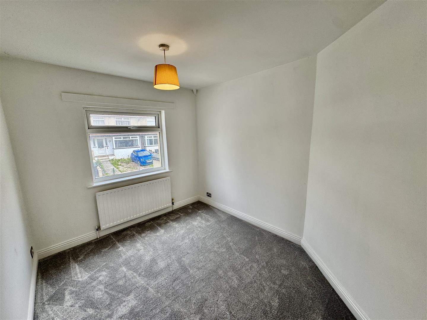 3 bed semi-detached house for sale in Bradford Road, Keighley  - Property Image 10
