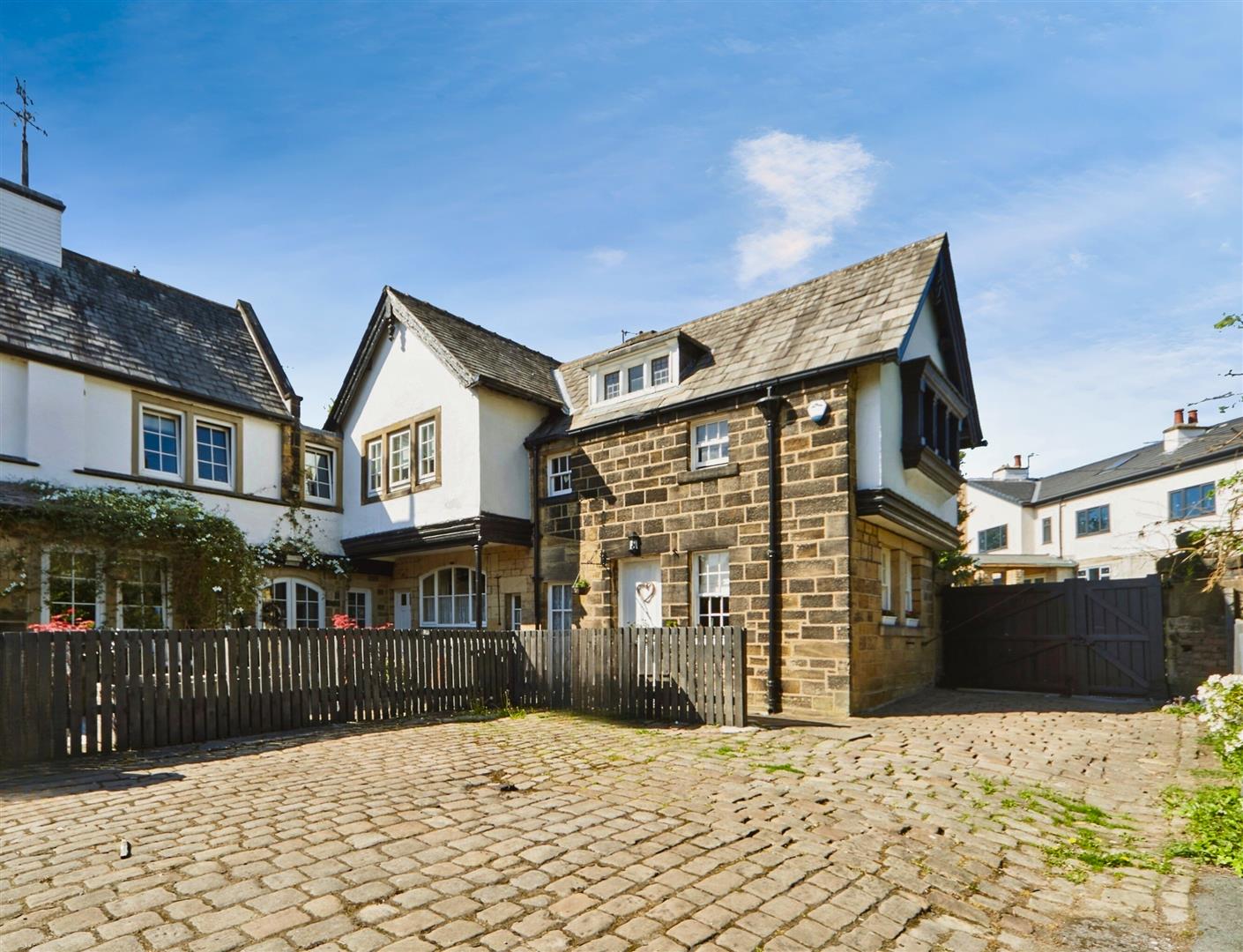4 bed semi-detached house for sale in High Spring Gardens Lane, Keighley, BD20