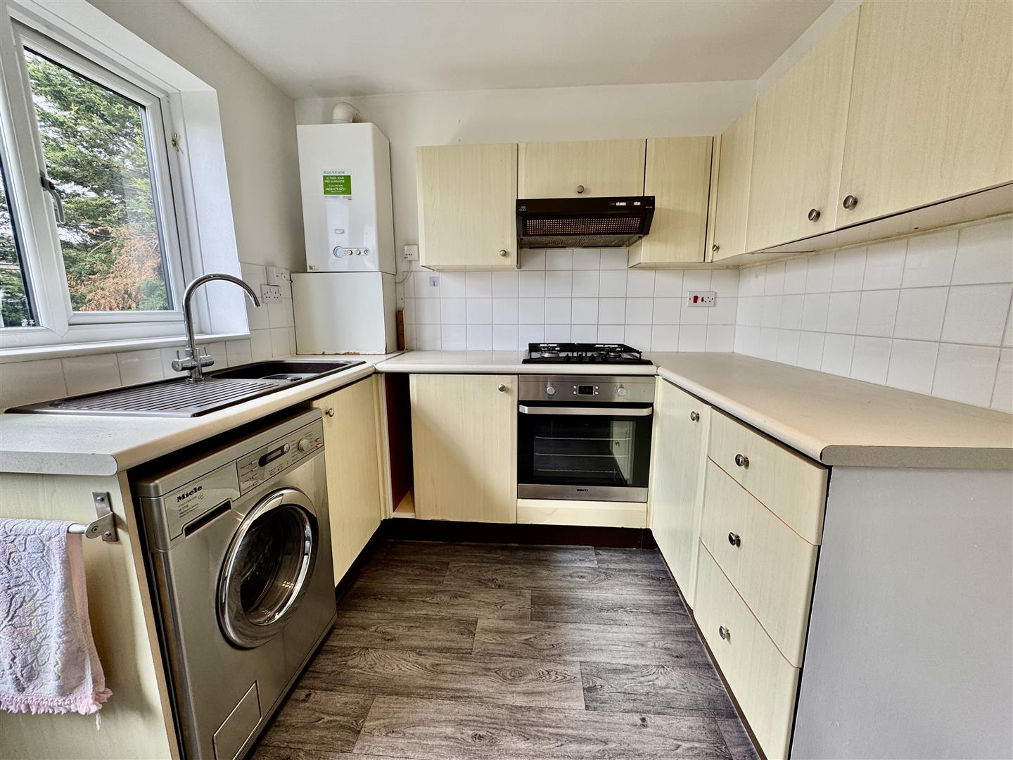 2 bed semi-detached house for sale in The Oval, Bingley  - Property Image 3