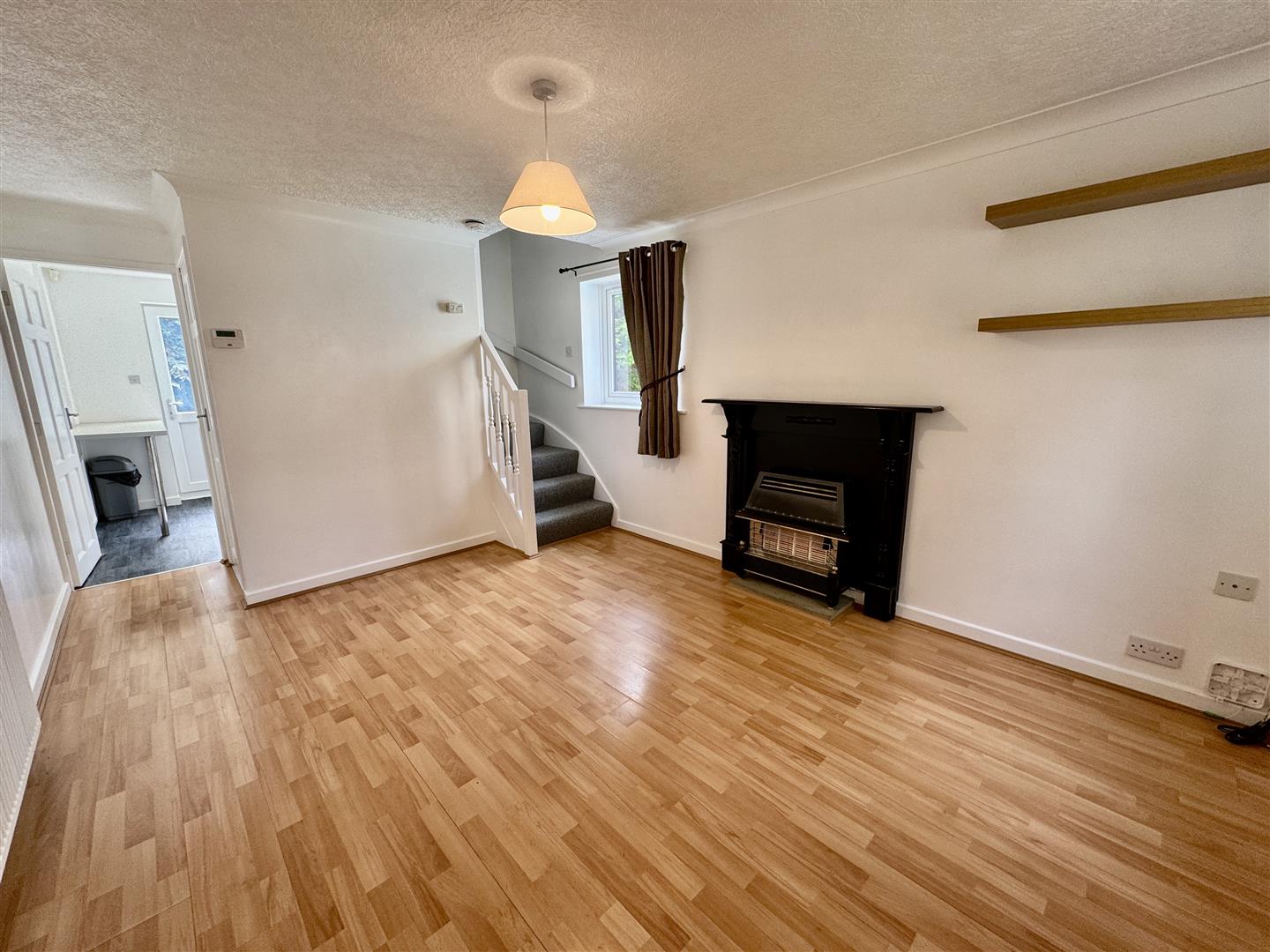 2 bed semi-detached house for sale in The Oval, Bingley  - Property Image 10