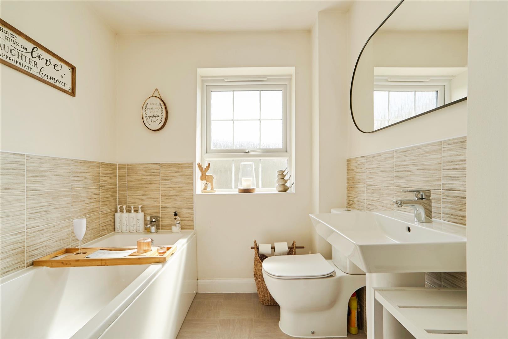4 bed detached house for sale in The Brow, Cullingworth  - Property Image 12