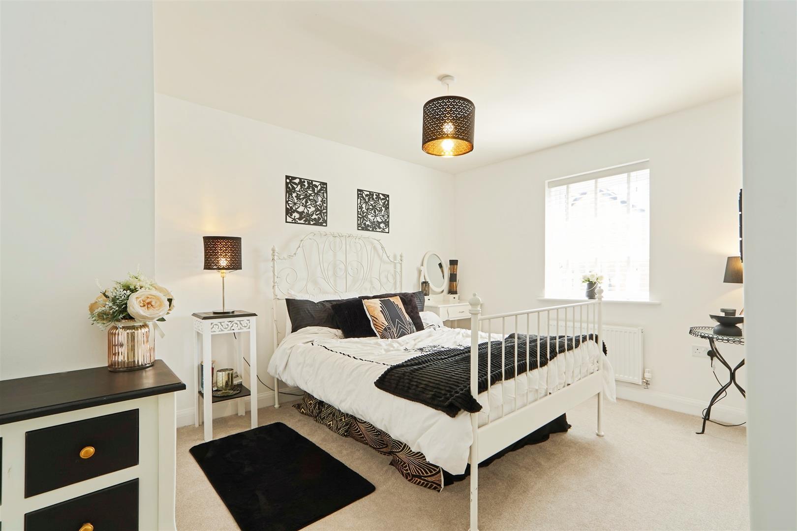 4 bed detached house for sale in The Brow, Cullingworth  - Property Image 10