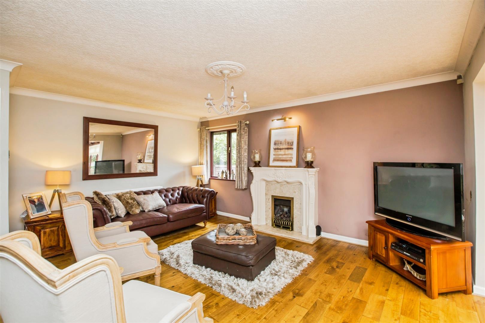 4 bed detached bungalow for sale in Ogden Crescent, Denholme, Bradford, BD13 4LD 6