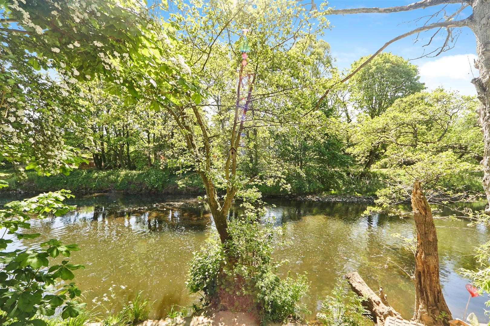 2 bed terraced house for sale in Ash Grove, Bingley  - Property Image 16