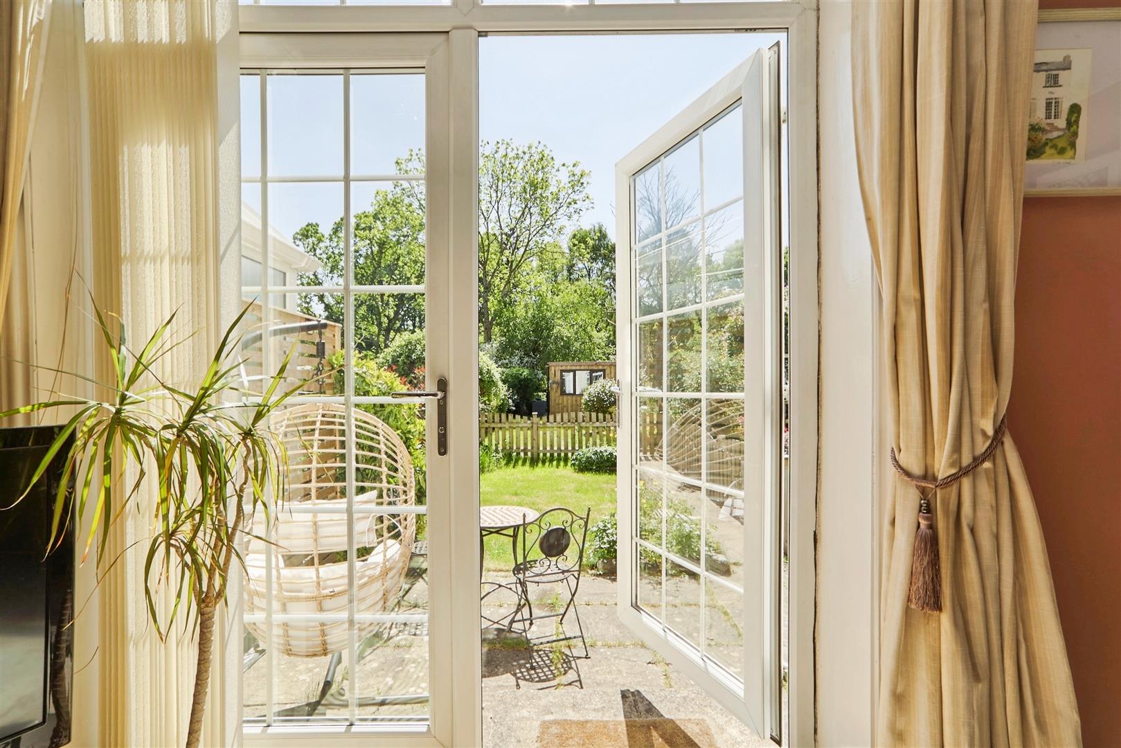 2 bed terraced house for sale in Ash Grove, Bingley  - Property Image 6