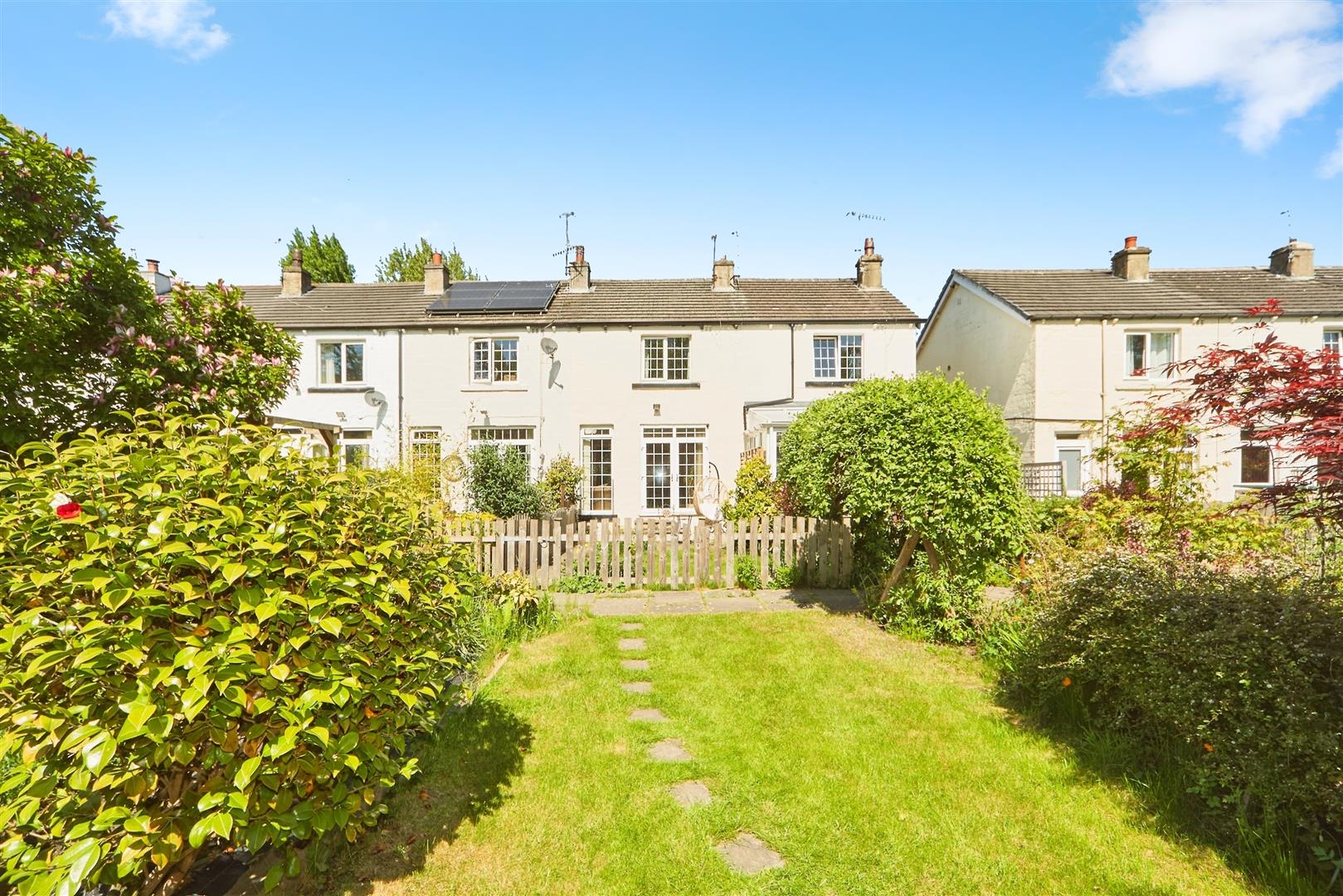 2 bed terraced house for sale in Ash Grove, Bingley, BD16
