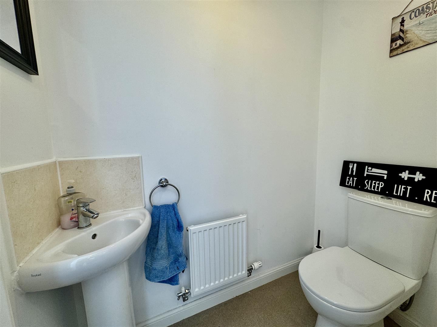 2 bed end of terrace house for sale in The Knoll, Keighley  - Property Image 9