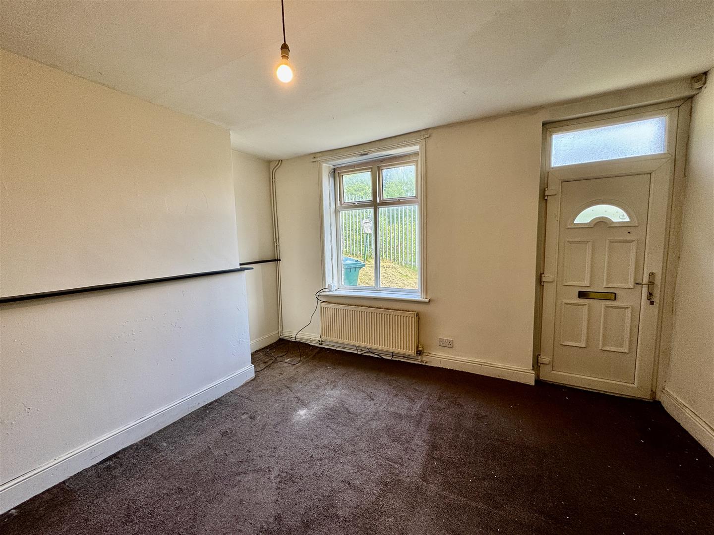 2 bed end of terrace house for sale in Acorn Street, Keighley  - Property Image 3