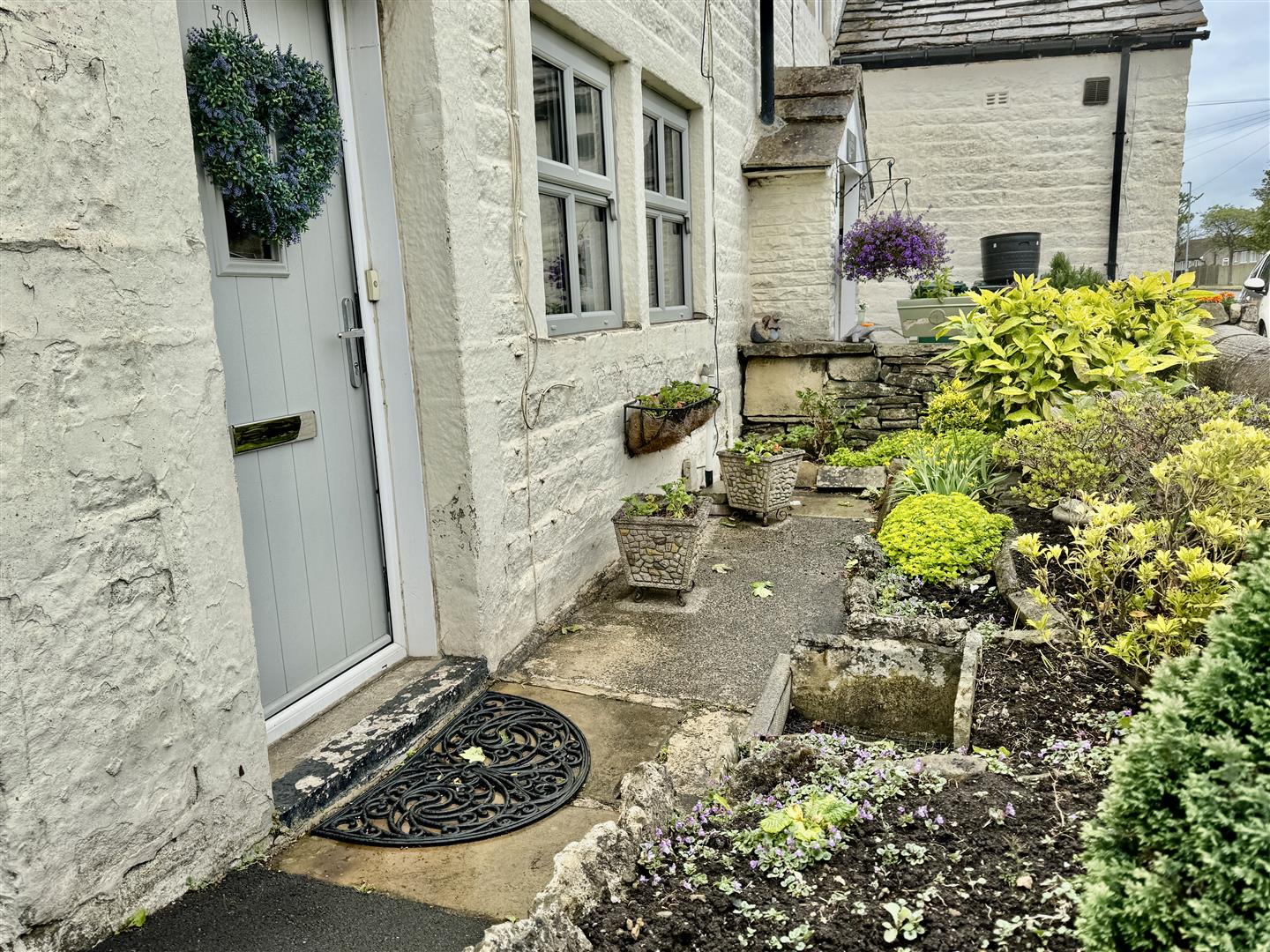 2 bed end of terrace house for sale in Bogthorn, Oakworth  - Property Image 10