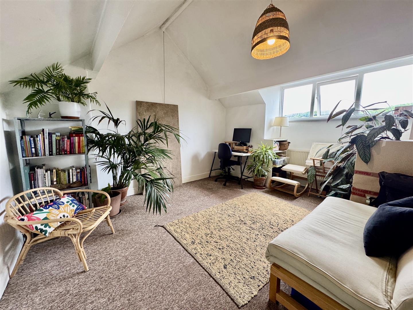 3 bed terraced house for sale in Stanley Road, Keighley  - Property Image 8