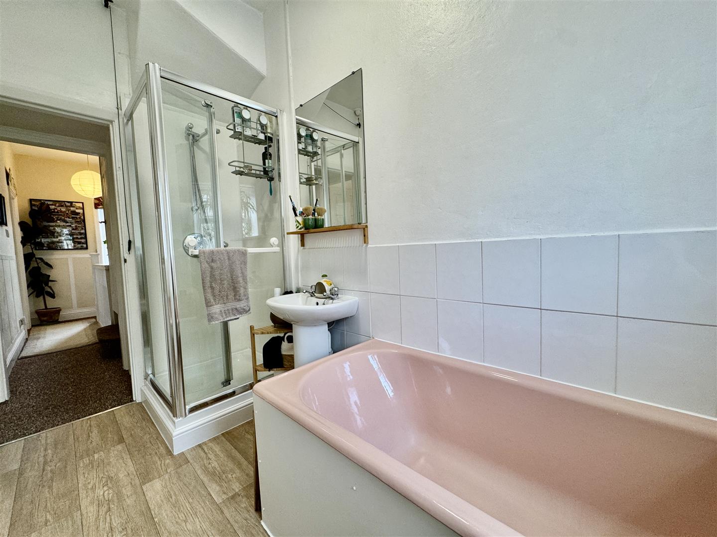 3 bed terraced house for sale in Stanley Road, Keighley  - Property Image 10