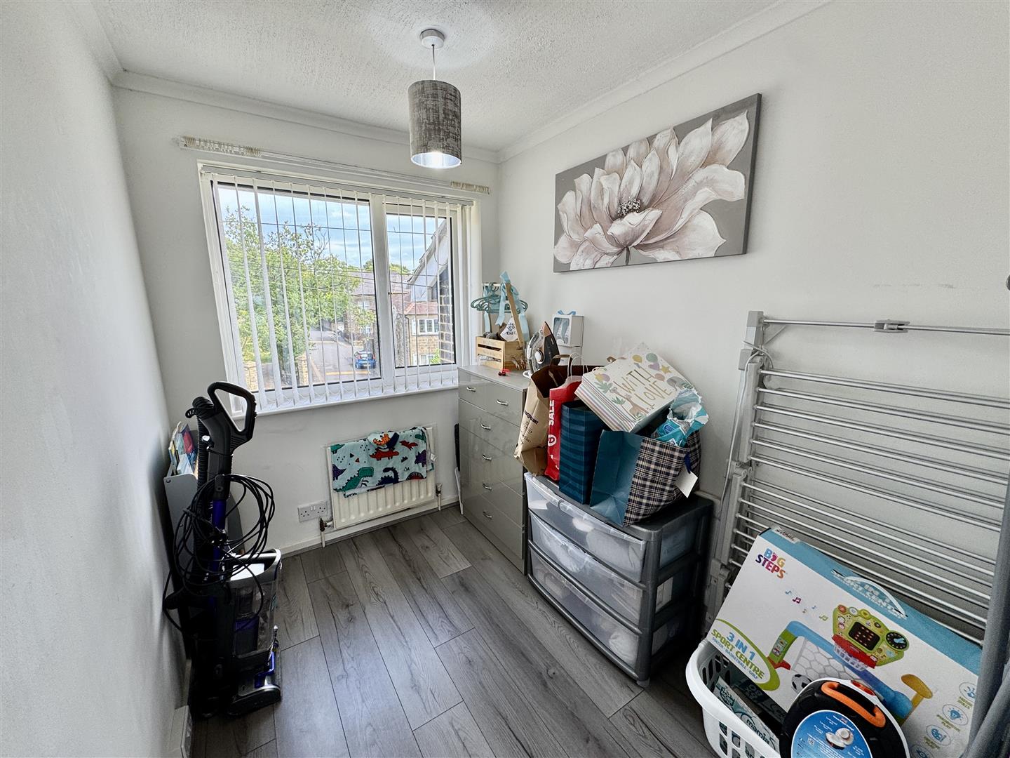 3 bed terraced house for sale in Victoria Court, Keighley  - Property Image 8