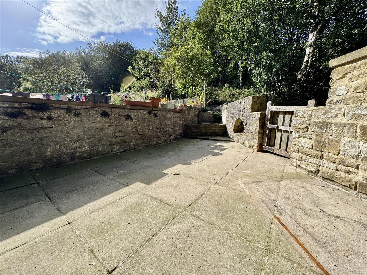 5 bed maisonette for sale in Elmwood Terrace, Keighley, BD22 7DP  - Property Image 10