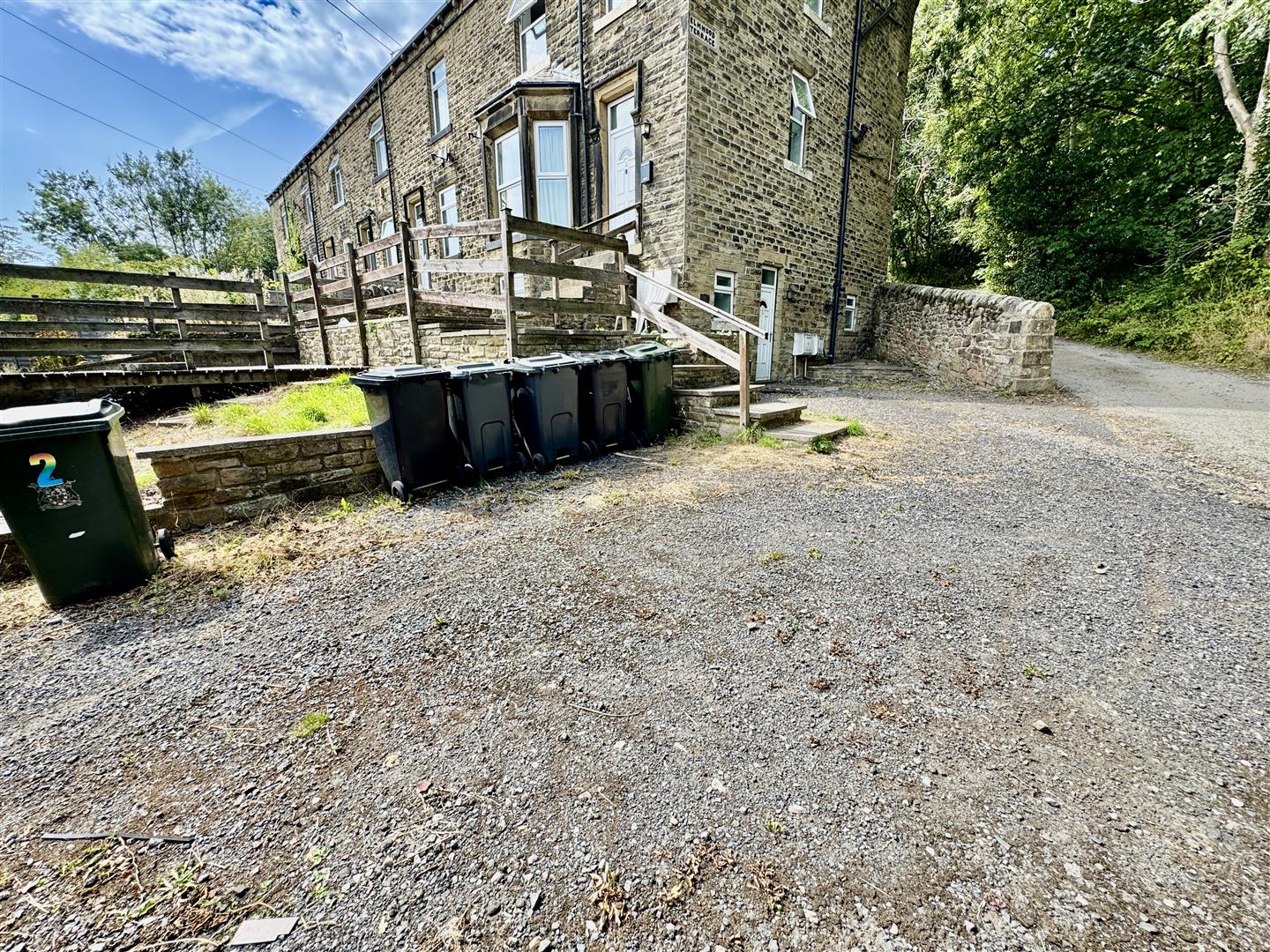 5 bed maisonette for sale in Elmwood Terrace, Keighley, BD22 7DP  - Property Image 11