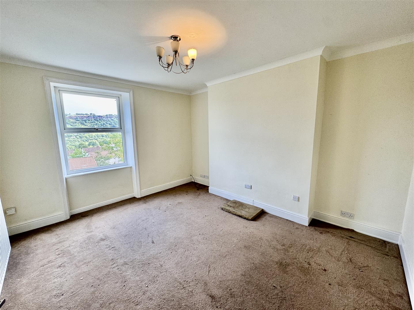 5 bed maisonette for sale in Elmwood Terrace, Keighley, BD22 7DP  - Property Image 13