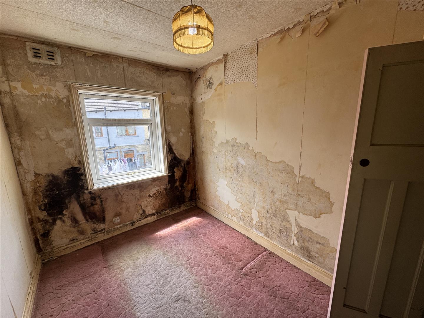 2 bed terraced house for sale in Foster Road, Keighley  - Property Image 4