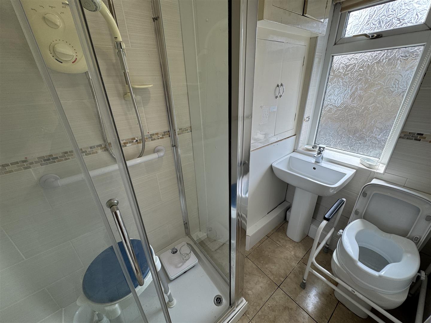 2 bed terraced house for sale in Foster Road, Keighley  - Property Image 3