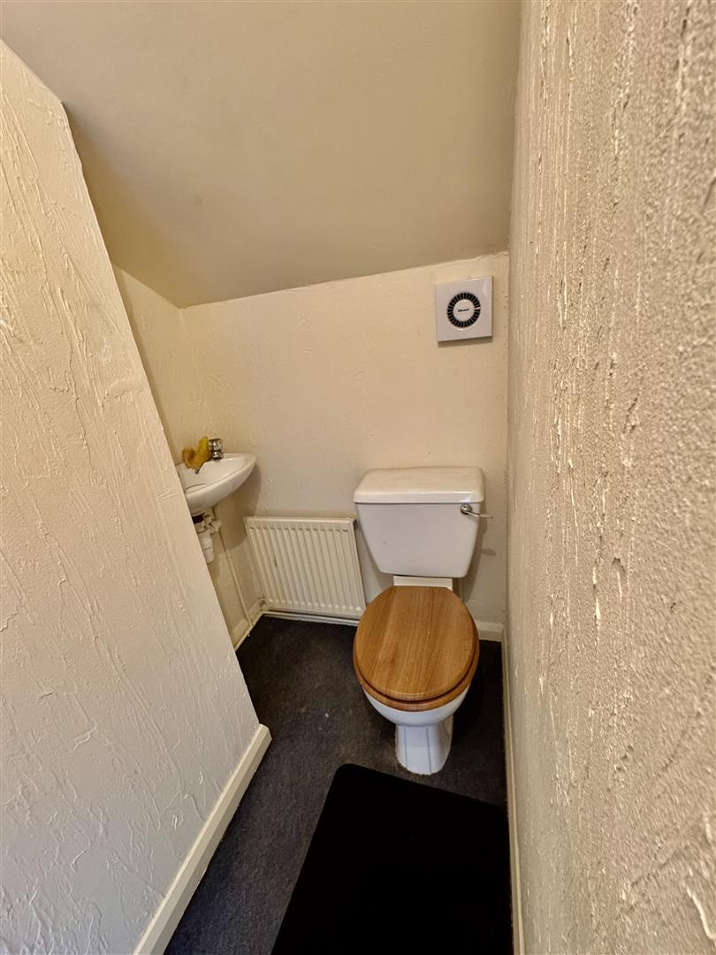 2 bed terraced house for sale in Charles Street, Bingley  - Property Image 9
