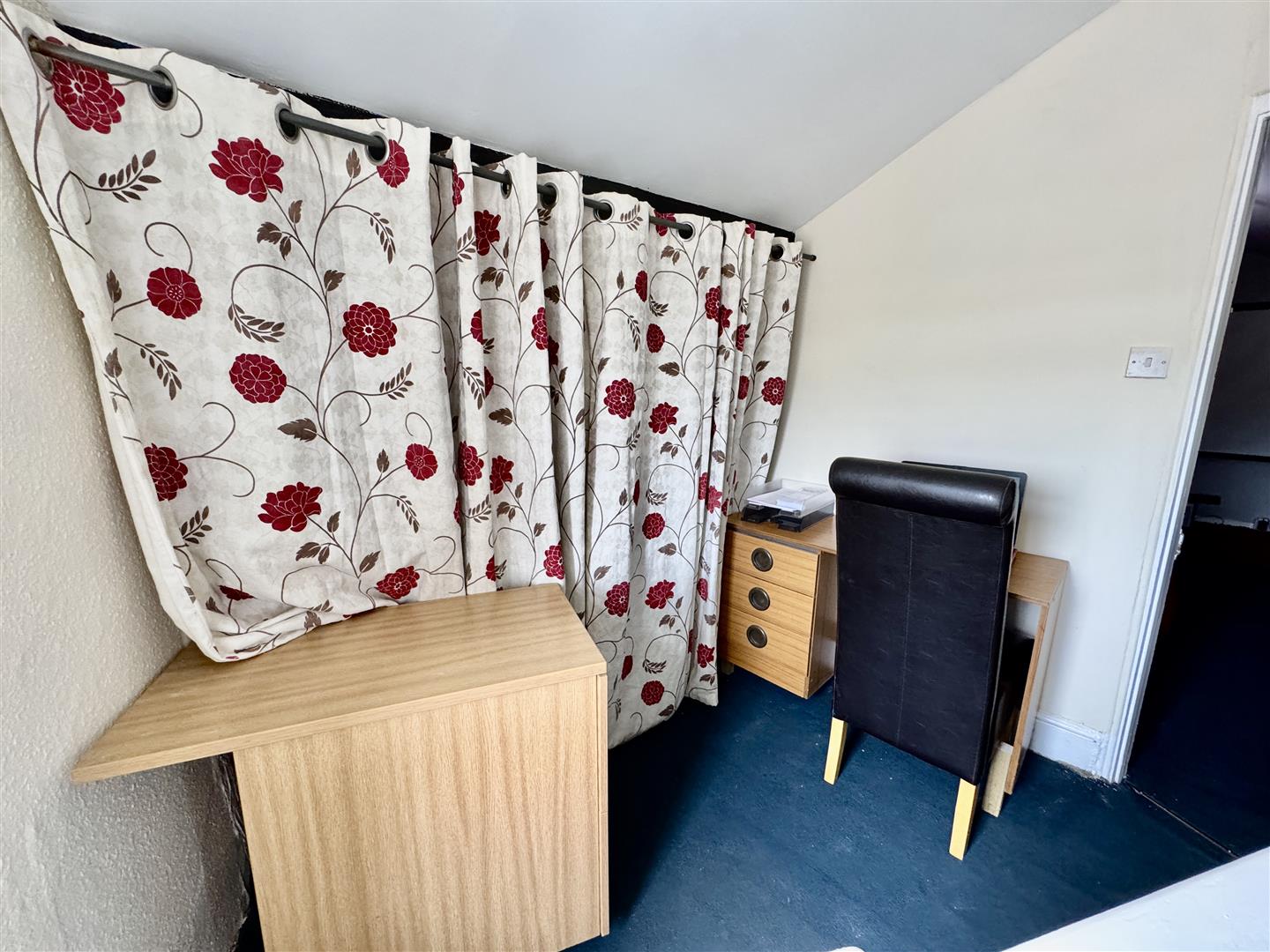 3 bed semi-detached house for sale in Aire Street, Keighley  - Property Image 8