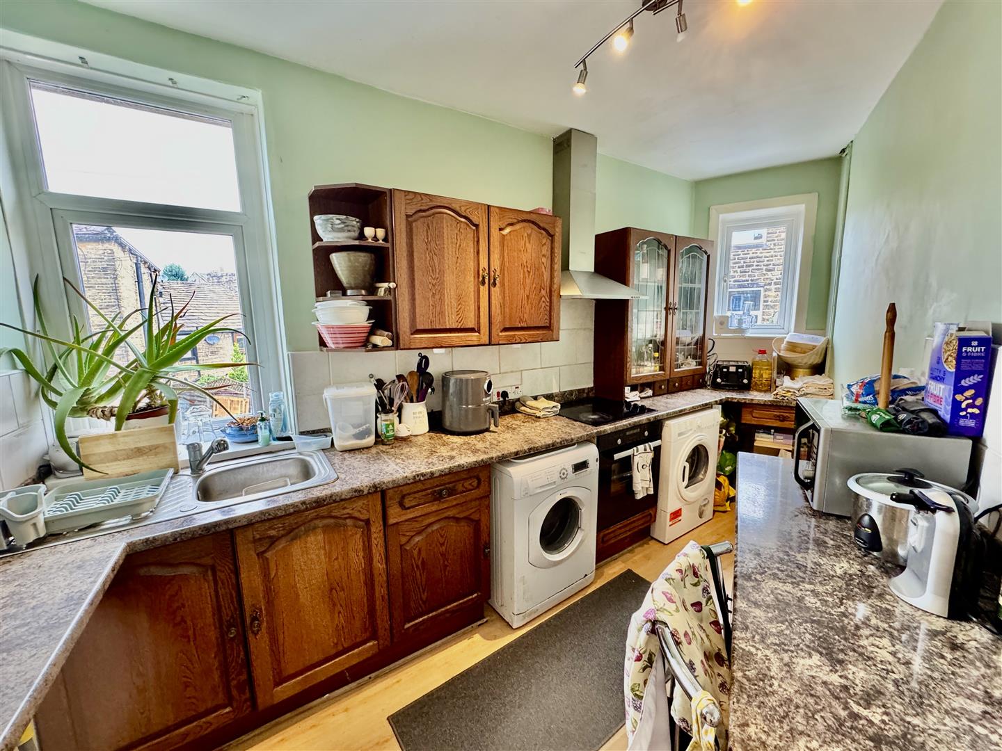 3 bed semi-detached house for sale in Aire Street, Keighley  - Property Image 3